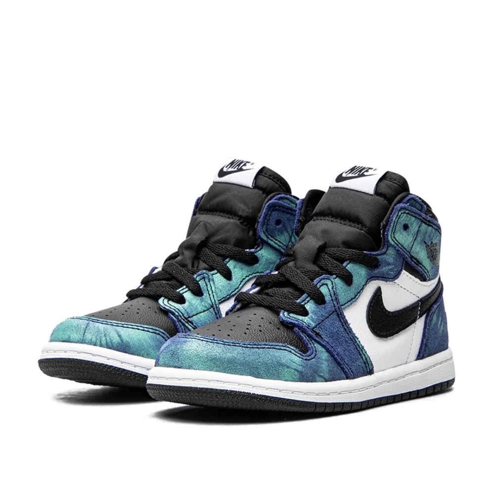 2020 Nike Air Jordan 1 High OG “Tie-Dye” Black
Aurora Toddler Size 9C